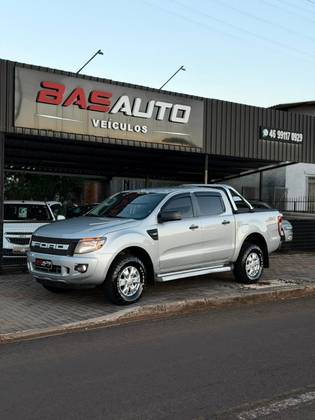 FORD RANGER 3.2 XLS 4X4 CD 20V DIESEL 2P MANUAL